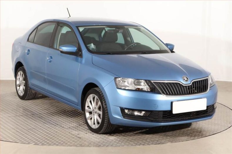 Škoda Rapid - hlavní foto