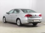 Volkswagen Passat - fotka číslo 3