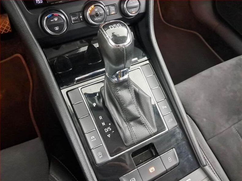 Škoda Superb - hlavní fotka