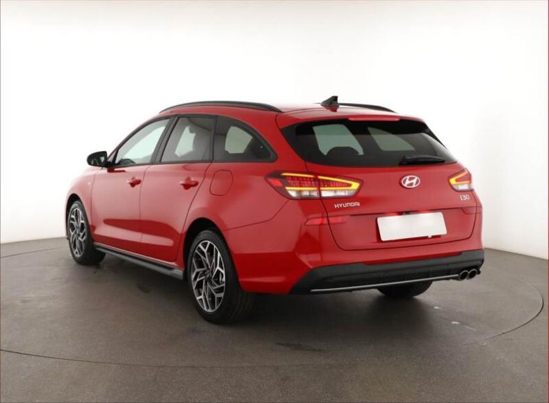Hyundai i30 - hlavní fotka