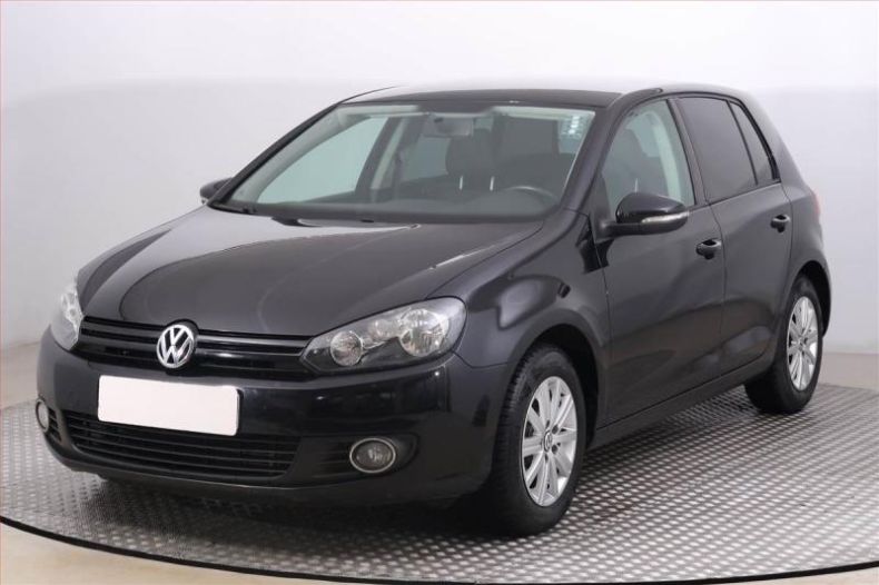 Volkswagen Golf - hlavní fotka