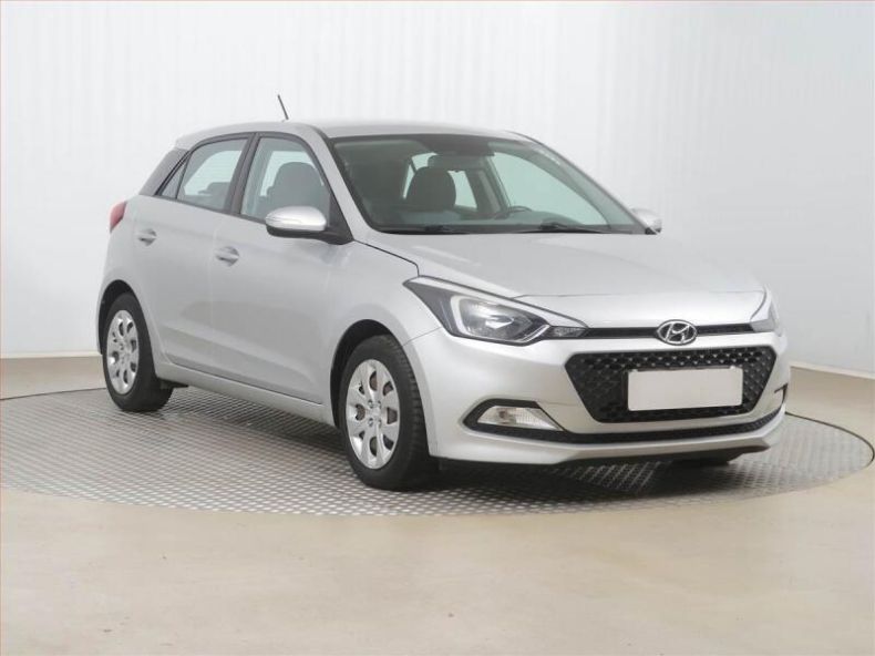 Hyundai i20 - hlavní foto