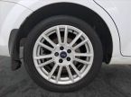 Ford Mondeo - fotka číslo 14