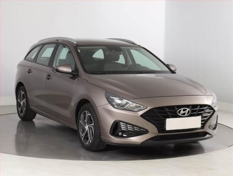 Hyundai i30 - hlavní foto