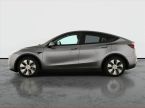 Tesla Model Y - fotka číslo 2