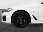 BMW Řada 5 - fotka číslo 12