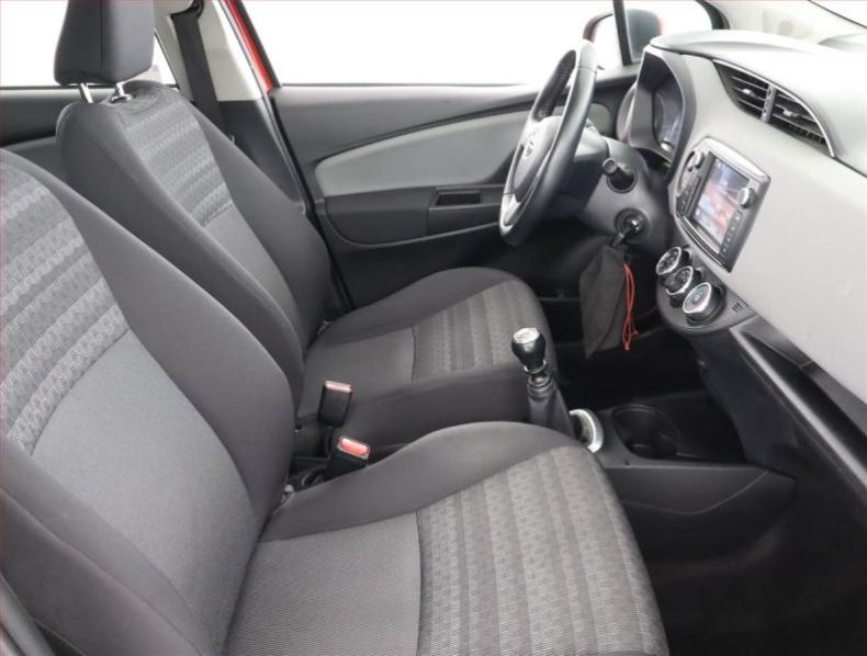 Toyota Yaris - hlavní fotka