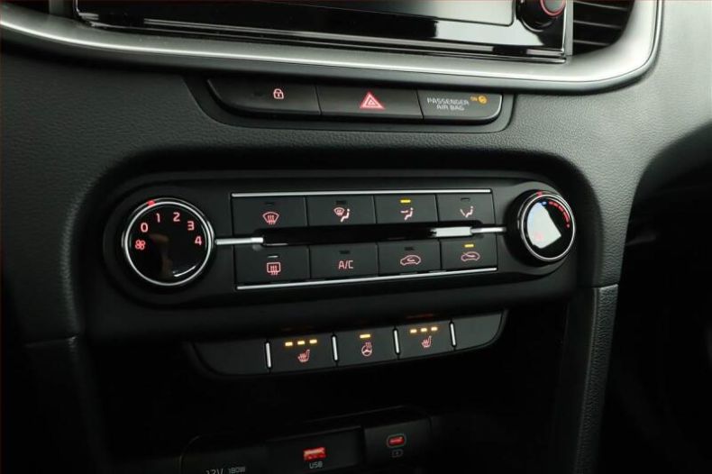 Kia Cee'd - hlavní fotka