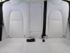 Tesla Model 3 - fotka číslo 9