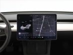Tesla Model 3 - fotka číslo 10