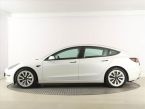 Tesla Model 3 - fotka číslo 2