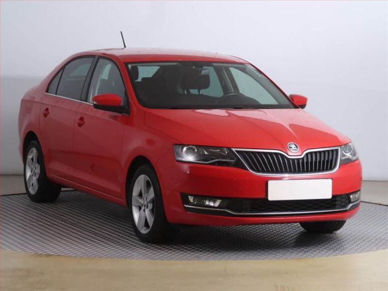 Škoda Rapid - hlavní foto