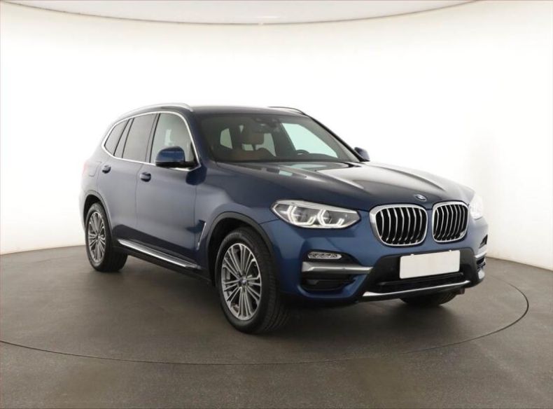 BMW X3 - hlavní foto
