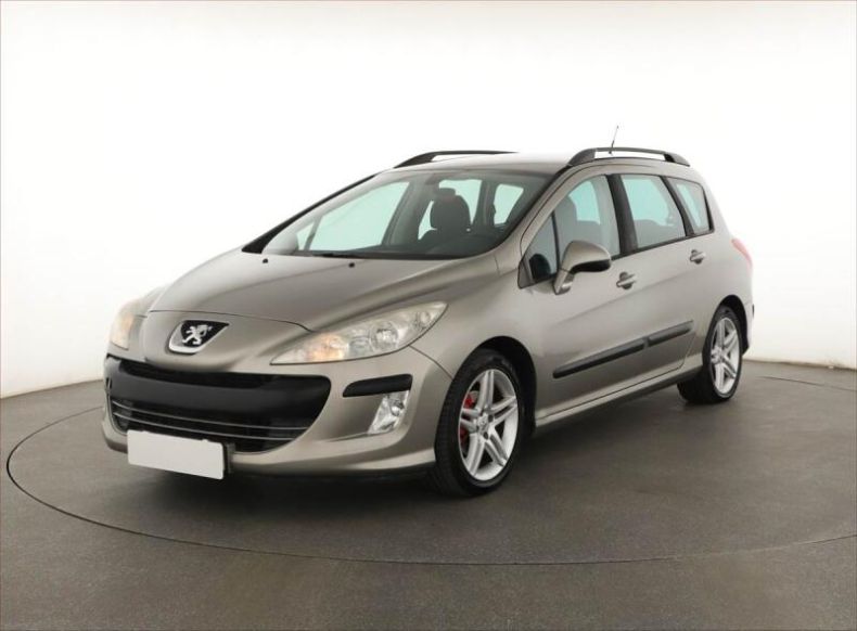Peugeot 308 - hlavní fotka