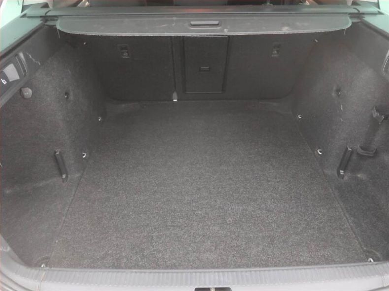 Škoda Octavia - hlavní fotka