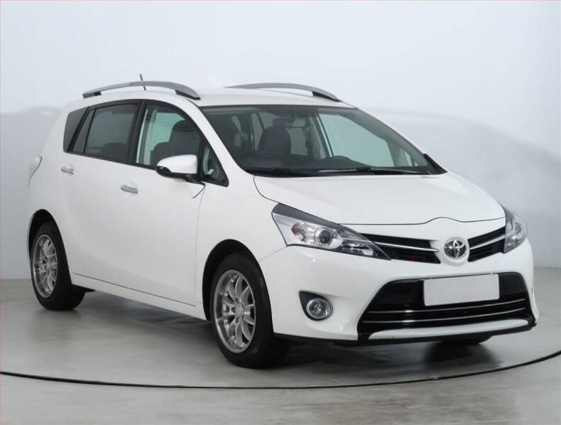Toyota Verso - hlavní fotka inzerátu