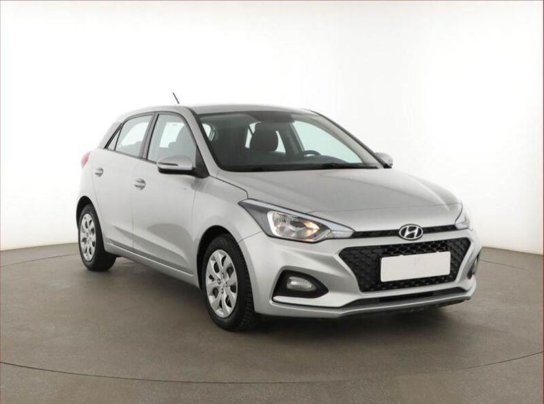Hyundai i20 - hlavní foto