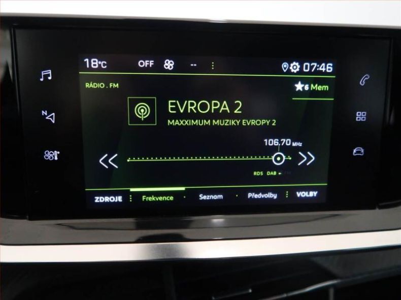 Peugeot 2008 - hlavní fotka