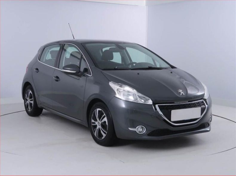 Peugeot 208 - hlavní foto