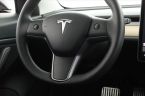 Tesla Model 3 - fotka číslo 22