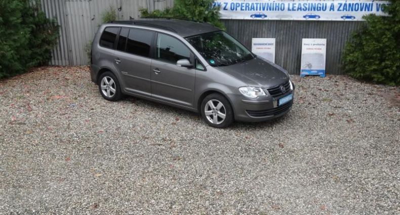 Volkswagen Touran - hlavní fotka inzerátu
