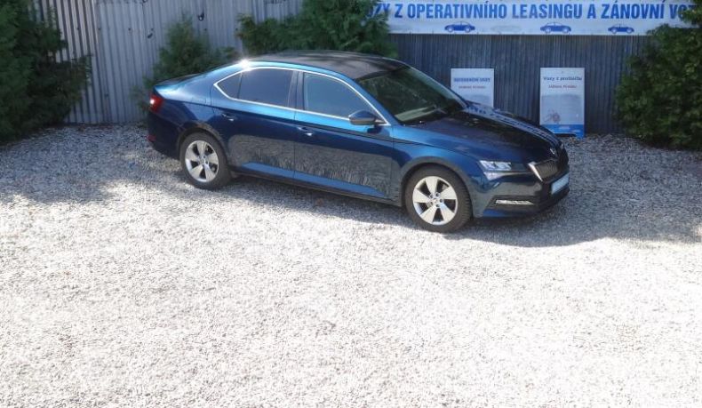 Škoda Superb - hlavní foto