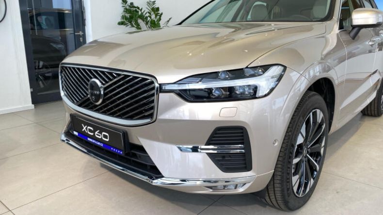 Volvo XC60 - hlavní fotka