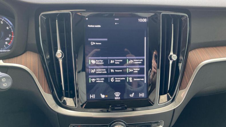 Volvo V60 - hlavní fotka