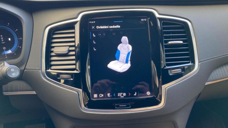 Volvo XC90 - hlavní fotka