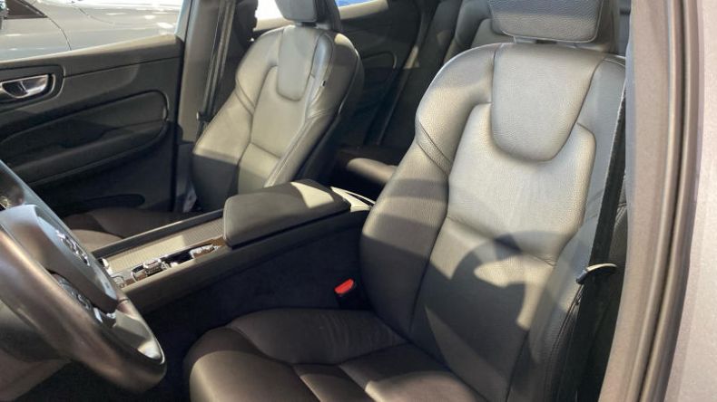 Volvo XC60 - hlavní fotka