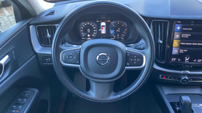Volvo XC60 - hlavní fotka