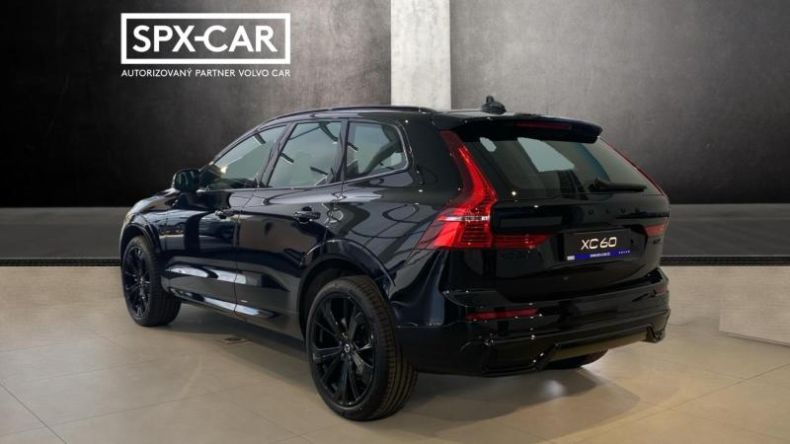 Volvo XC60 - hlavní fotka