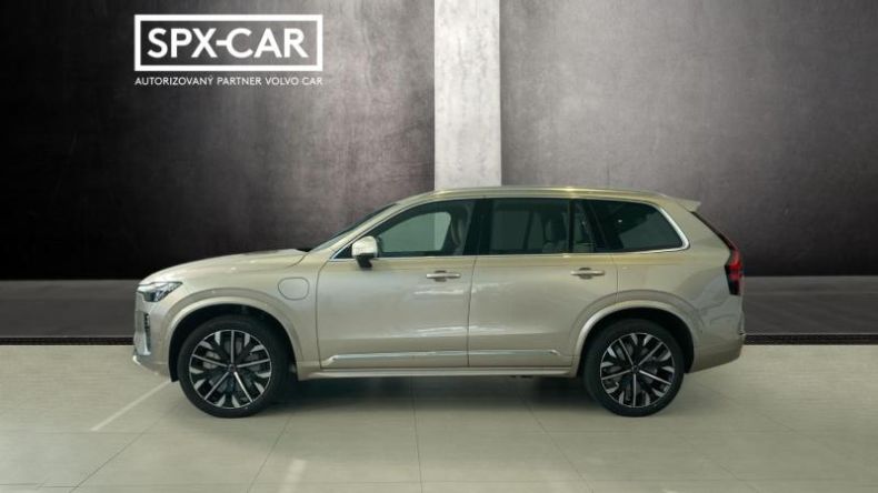 Volvo XC90 - hlavní fotka