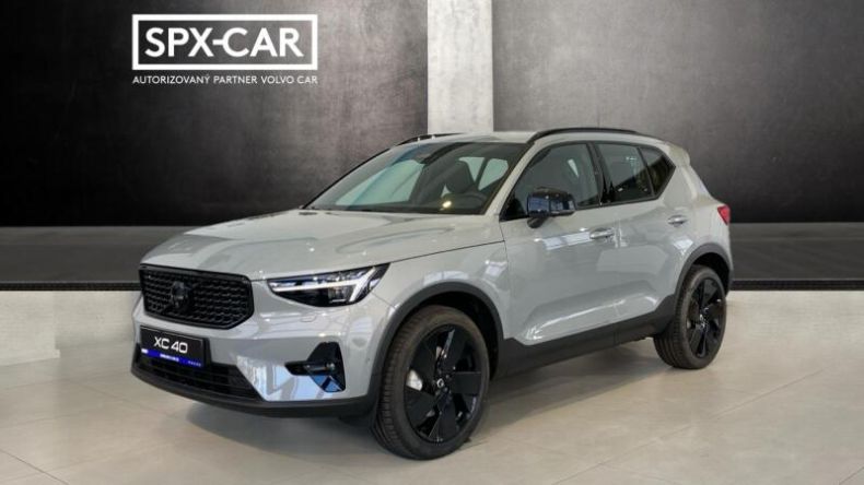 Volvo XC40 - hlavní foto