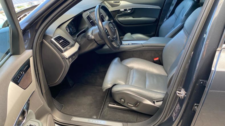 Volvo XC90 - hlavní fotka