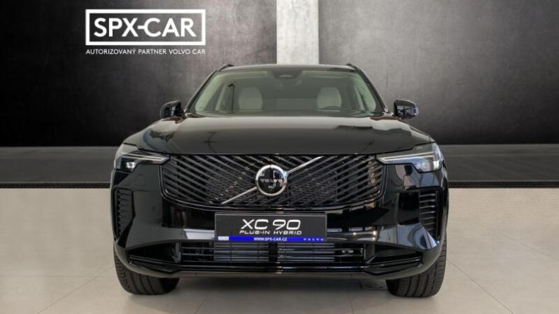 Volvo XC90 - hlavní foto