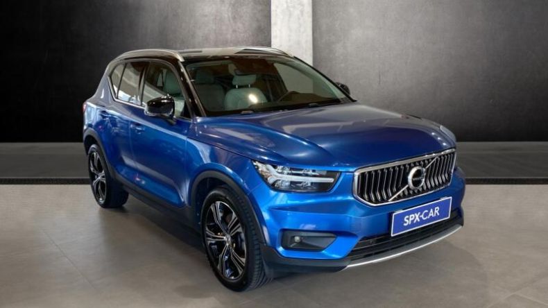 Volvo XC40 - hlavní foto