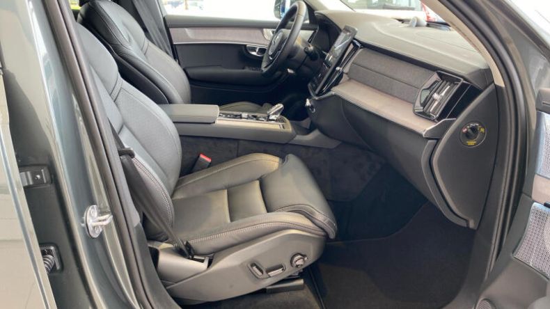 Volvo XC90 - hlavní fotka