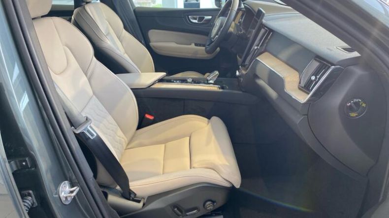 Volvo XC60 - hlavní fotka