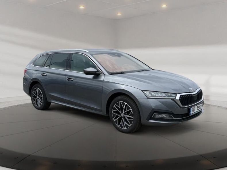 Škoda Octavia - hlavní fotka