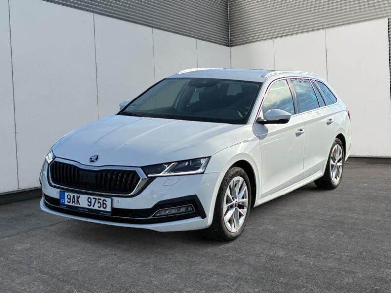Škoda Octavia - hlavní fotka