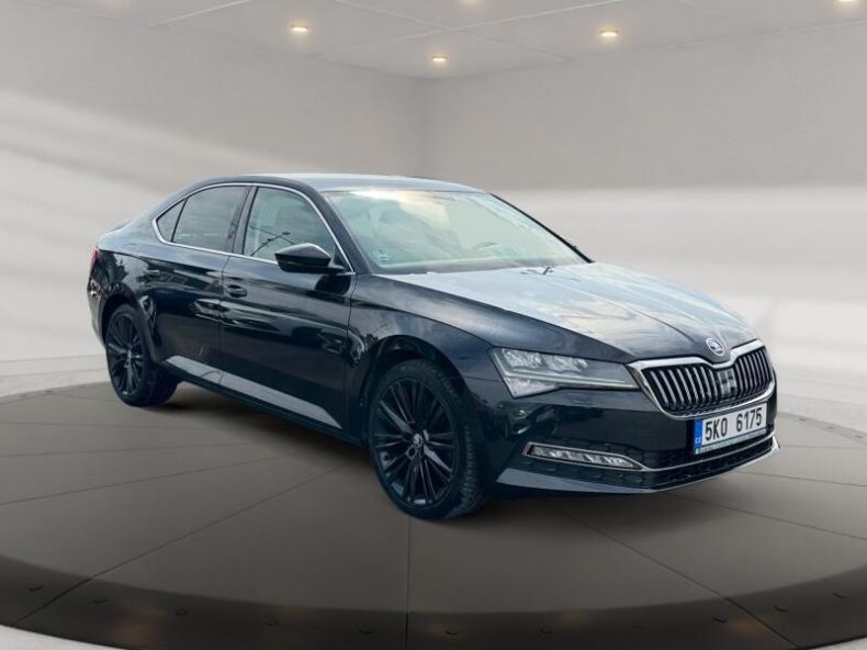 Škoda Superb - hlavní fotka