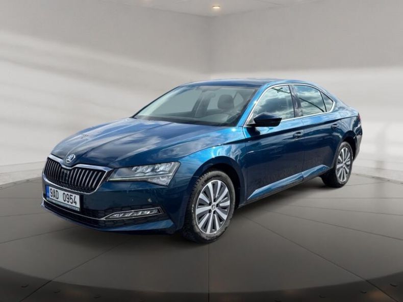 Škoda Superb - hlavní foto