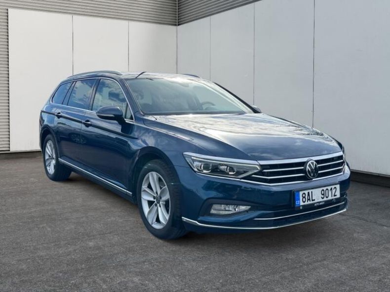 Volkswagen Passat - hlavní fotka