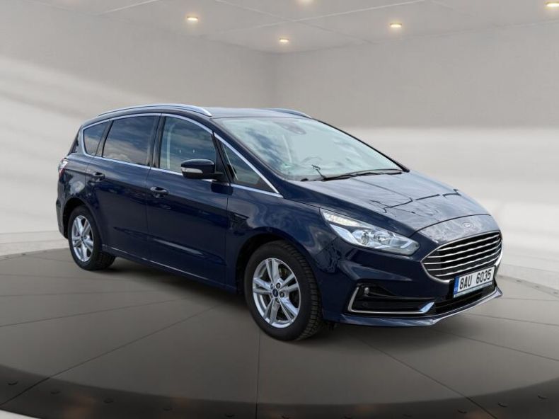 Ford S-MAX - hlavní fotka