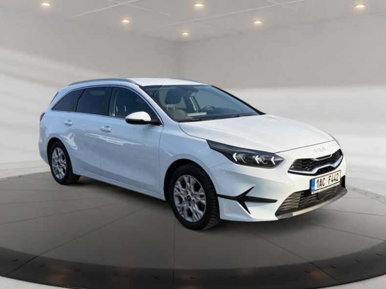 Kia CEED SW - hlavní fotka