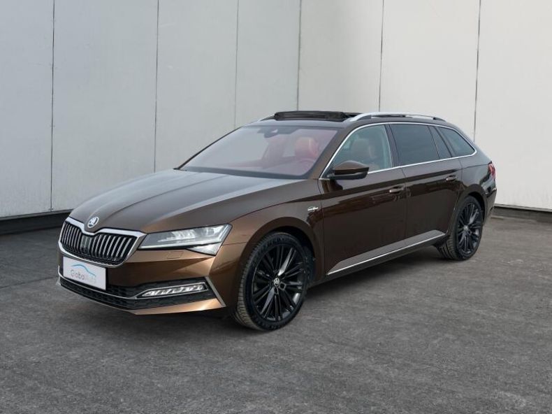 Škoda Superb - hlavní foto