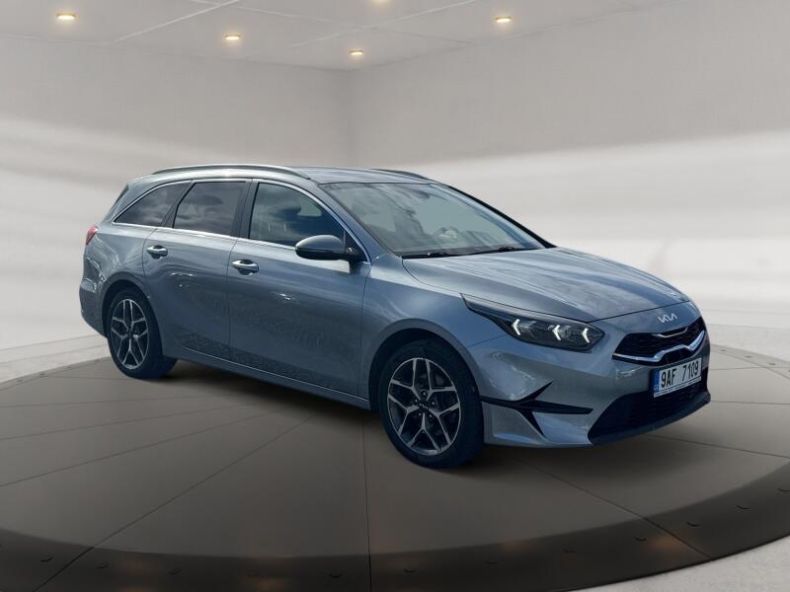 Kia Cee'd - hlavní fotka