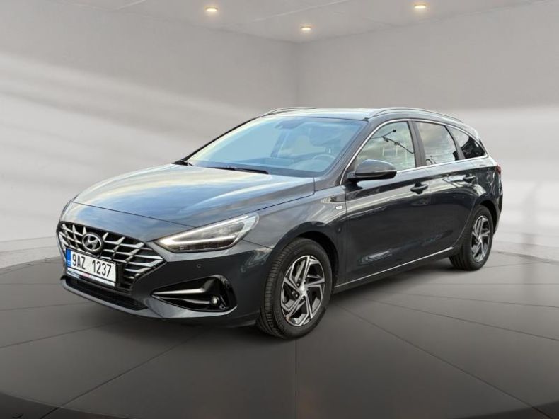 Hyundai i30 - hlavní foto