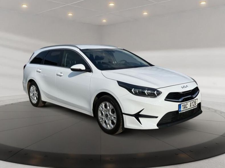 Kia CEED SW - hlavní fotka